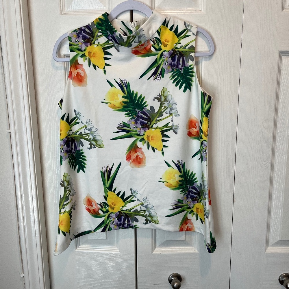 Woman size 1x New with Tags top